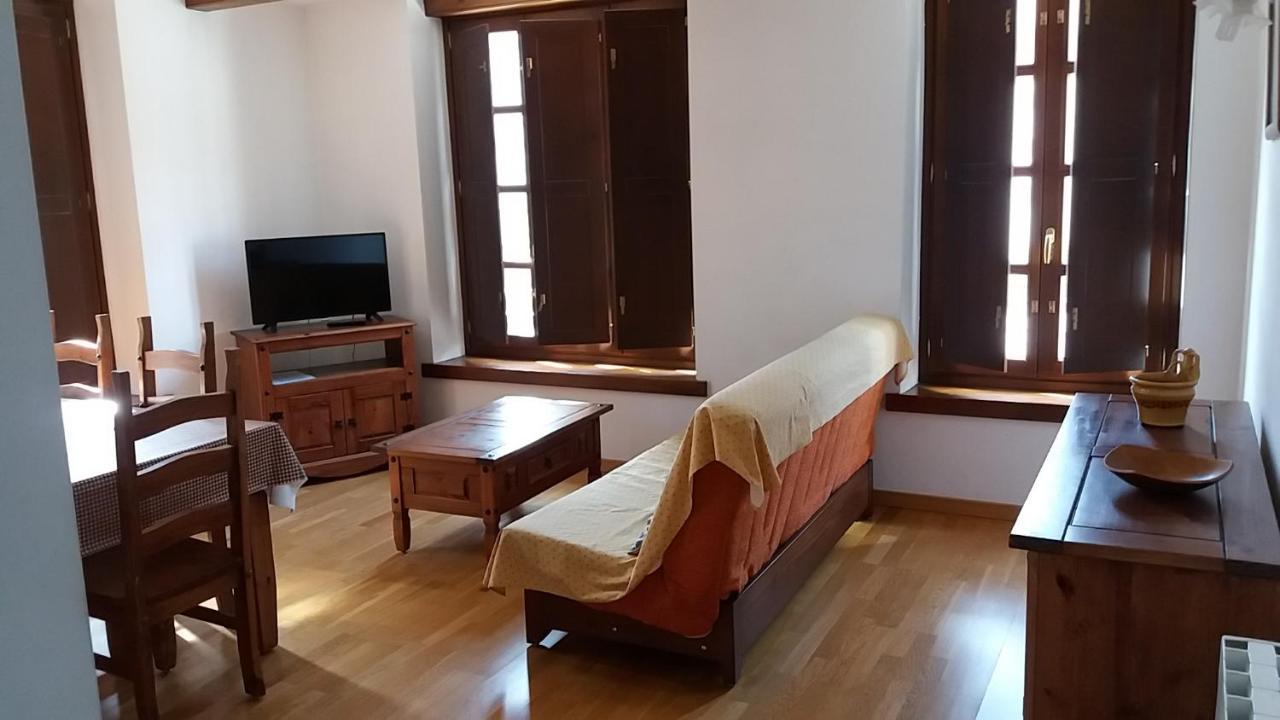 Apartaments Morello エステリ・ダネウ エクステリア 写真
